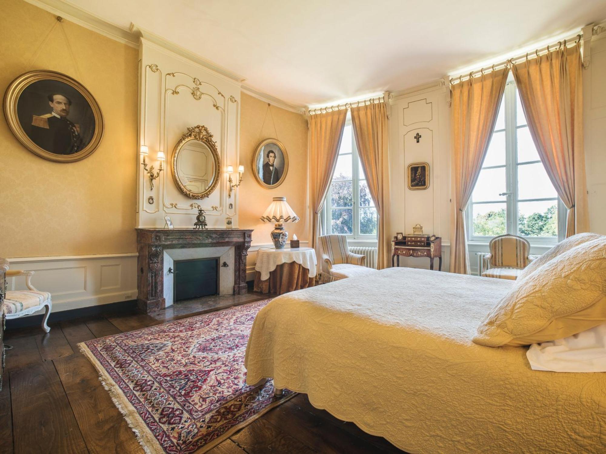 Chateau De Bouceel - Mont Saint Michel Vergoncey Oda fotoğraf